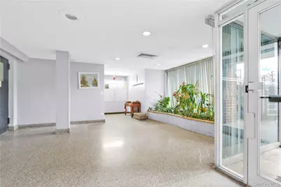 108-05 Astoria Boulevard #6A, East Elmhurst, NY 11369 - Photo 11