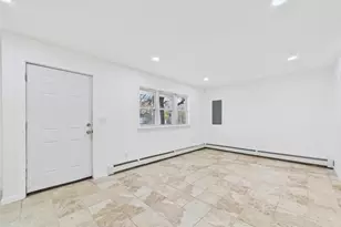 613 Bourdois Ave, Bellport, NY 11713 - Photo 13