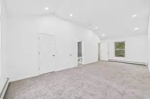 613 Bourdois Ave, Bellport, NY 11713 - Photo 35