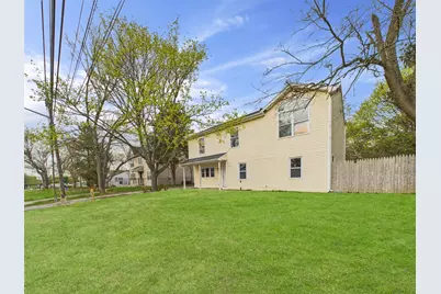 613 Bourdois Avenue, Bellport, NY 11713 - Photo 3