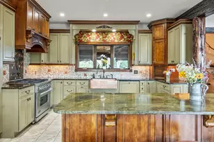 165 Drake Rd, Pleasant Valley, NY 12569 - Photo 13