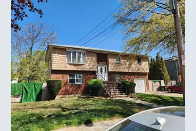 35 Mulford Place, Hempstead, NY 11550 - Photo 1