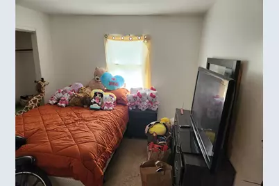 35 Mulford Place, Hempstead, NY 11550 - Photo 17