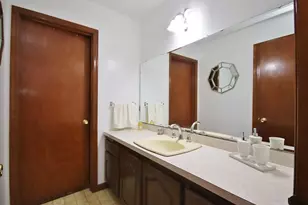 85 Old Phillips Hill Rd, New City, NY 10956 - Photo 15