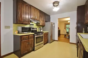 85 Old Phillips Hill Rd, New City, NY 10956 - Photo 9