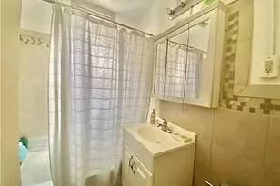 2884 St Theresa Ave, Bronx, NY 10461 - Photo 7