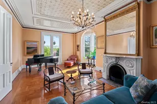 381 W Neck Rd, Lloyd Harbor, NY 11743 - Photo 7