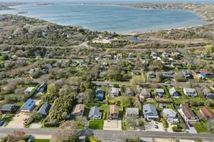 18 Hoppin Ave, Montauk, NY 11954 - Photo 3