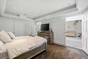 54 Northgate Cir, Melville, NY 11747 - Photo 17