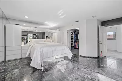 54 Northgate Circle, Melville, NY 11747 - Photo 19