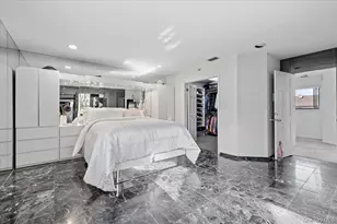 54 Northgate Cir, Melville, NY 11747 - Photo 19