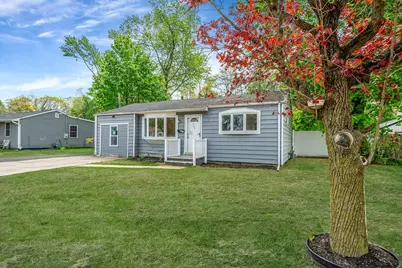 760 Spur Drive N, Bay Shore, NY 11706 - Photo 3