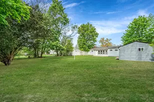 760 Spur Dr N, Bay Shore, NY 11706 - Photo 9