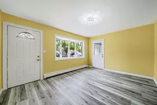 760 Spur Dr N, Bay Shore, NY 11706 - Photo 13