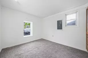 760 Spur Dr N, Bay Shore, NY 11706 - Photo 19