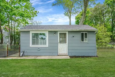 760 Spur Drive N, Bay Shore, NY 11706 - Photo 7