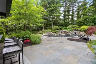 9 Earle Dr, Muttontown, NY 11791 - Photo 25