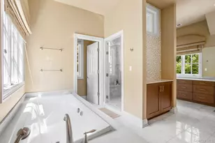 9 Earle Dr, Muttontown, NY 11791 - Photo 19