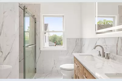 8 Maple Street, Glenwood Landing, NY 11547 - Photo 19