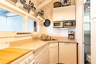 31 Beach Hill Dr, Calverton, NY 11933 - Photo 19