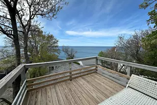 31 Beach Hill Dr, Calverton, NY 11933 - Photo 3