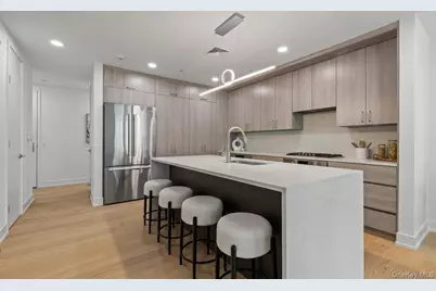 33 Calvert Street #TH11, Harrison, NY 10528 - Photo 5