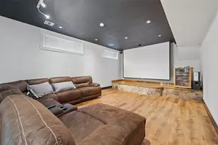 3348 Polo Pl, Bronx, NY 10465 - Photo 35