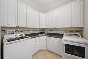 3348 Polo Pl, Bronx, NY 10465 - Photo 29
