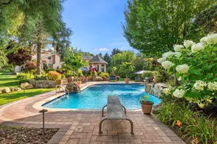 5 Glen Hill Ct, Dix Hills, NY 11746 - Photo 41