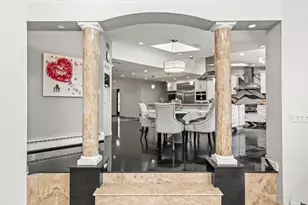 5 Glen Hill Ct, Dix Hills, NY 11746 - Photo 13