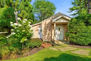 5 Glen Hill Ct, Dix Hills, NY 11746 - Photo 43