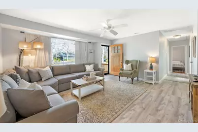 37 Noyac Harbor Road, Sag Harbor, NY 11963 - Photo 7