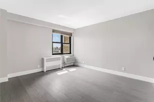 175 W 95th St, New York, NY 10025 - Photo 9