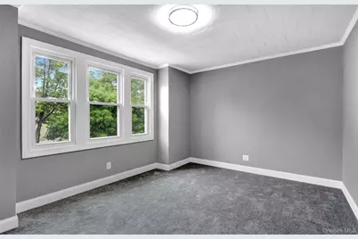 62-22 80th Road, Glendale, NY 11385 - Photo 13