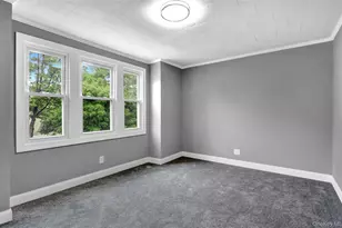 62-22 80th Rd, Glendale, NY 11385 - Photo 13