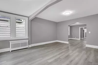 62-22 80th Road, Glendale, NY 11385 - Photo 3