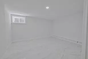 49 Carol St, West Hempstead, NY 11552 - Photo 37