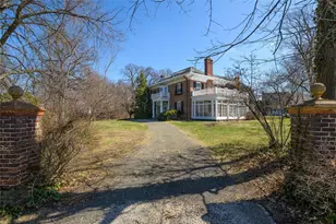 44 North Dr, Manhasset, NY 11030 - Photo 9