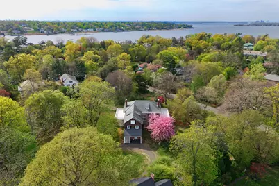 44 North Drive, Manhasset, NY 11030 - Photo 7