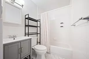 2433 Union Blvd, Islip, NY 11751 - Photo 9