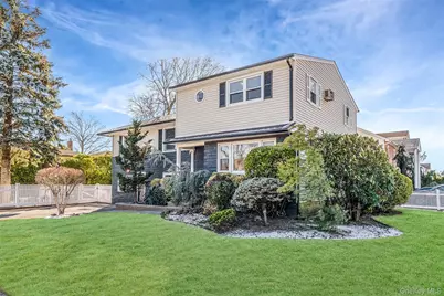 2810 Wynsum Avenue, Merrick, NY 11566 - Photo 33