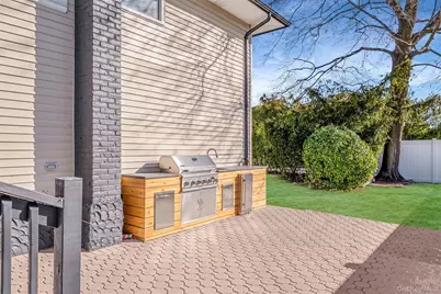 2810 Wynsum Avenue, Merrick, NY 11566 - Photo 27