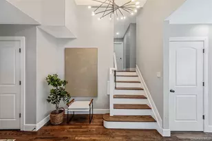 2810 Wynsum Ave, Merrick, NY 11566 - Photo 3