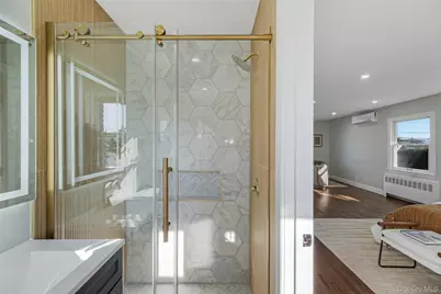 2810 Wynsum Avenue, Merrick, NY 11566 - Photo 13