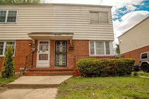 114-22 197th St, Saint Albans, NY 11412 - Photo 5