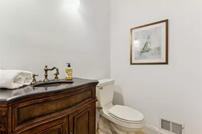 1465 Ackerly Pond Lane, Southold, NY 11971 - Photo 15