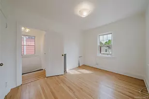 4220 Wickham Ave, Bronx, NY 10466 - Photo 5