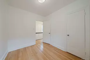 4220 Wickham Ave, Bronx, NY 10466 - Photo 9