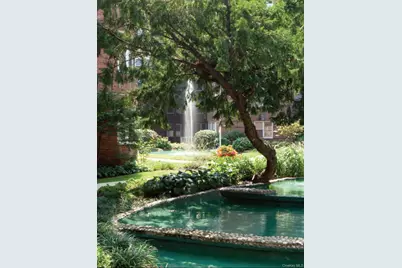 73-12 35th Avenue #C24, Jackson Heights, NY 11372 - Photo 9