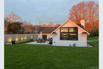 53 Old Neck Road S, Center Moriches, NY 11934 - Photo 17